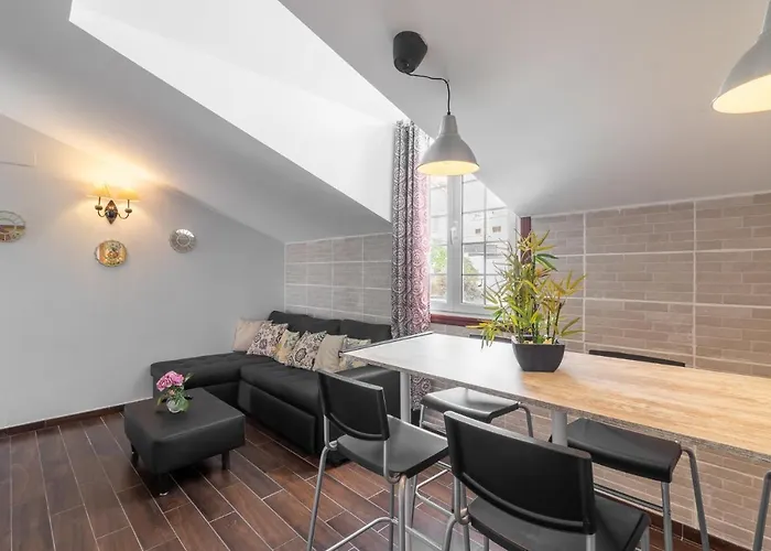 Samperez Piscina Jardin 5 12 Personas Prázdninový dům