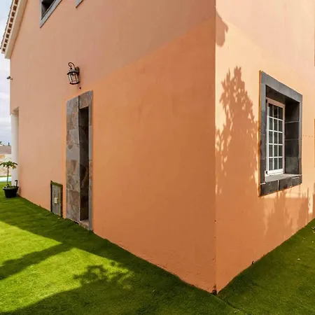 Samperez Piscina Jardin 5 12 Personas * Las Palmas de Gran Canaria