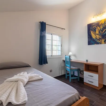 Samperez Piscina Jardin 5 12 Personas Holiday home Las Palmas de Gran Canaria