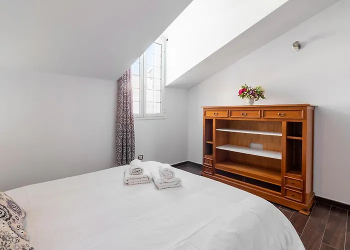 펜션 Samperez Piscina Jardin 5 12 Personas *