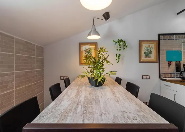 펜션 Samperez Piscina Jardin 5 12 Personas *