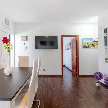 Samperez Piscina Jardin 5 12 Personas Сasa de vacaciones